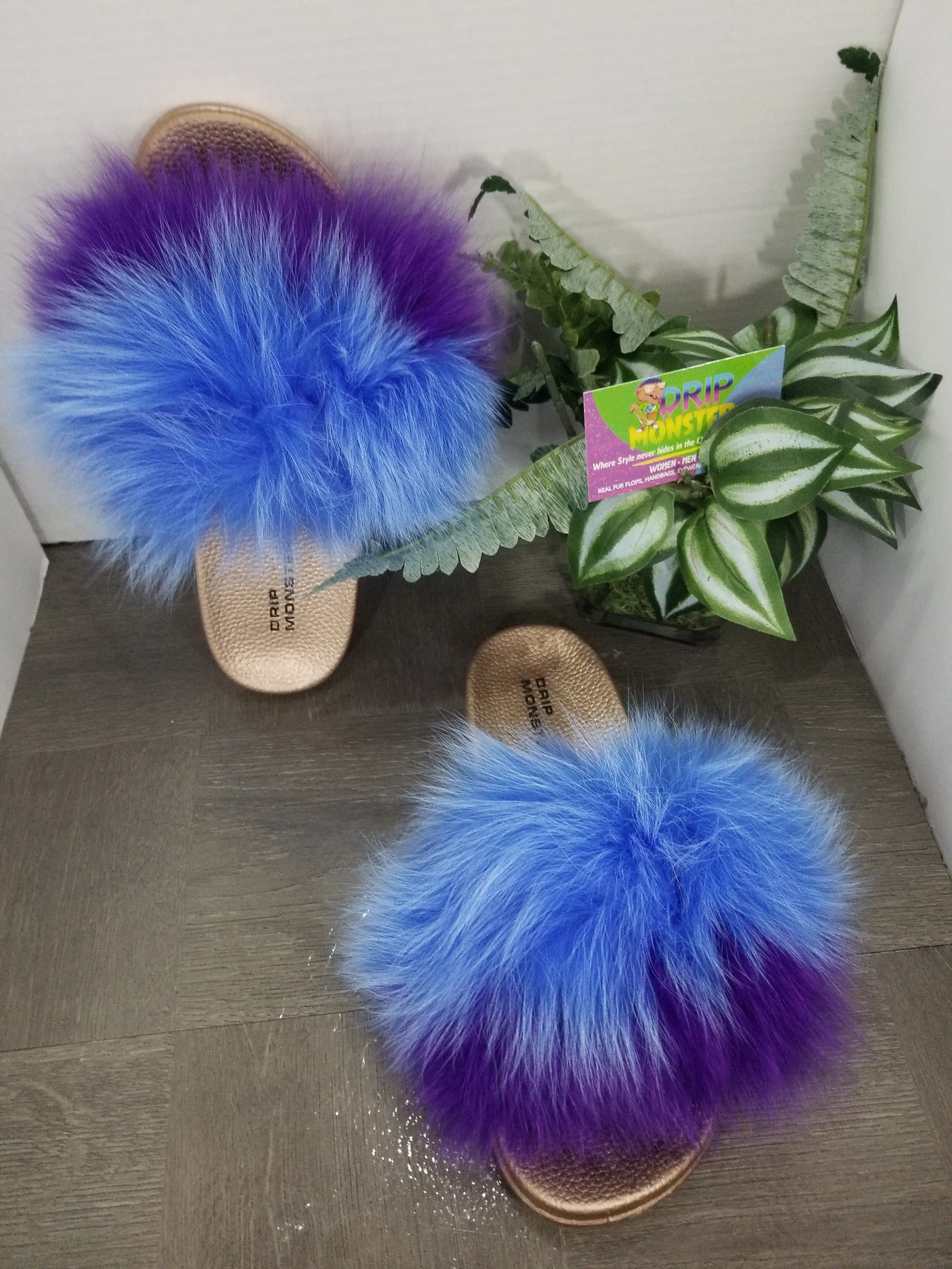“Blue Burst” Women's Fluffy Fur Flops