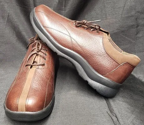 Cash -- Men's Casual Oxford -- Brown
