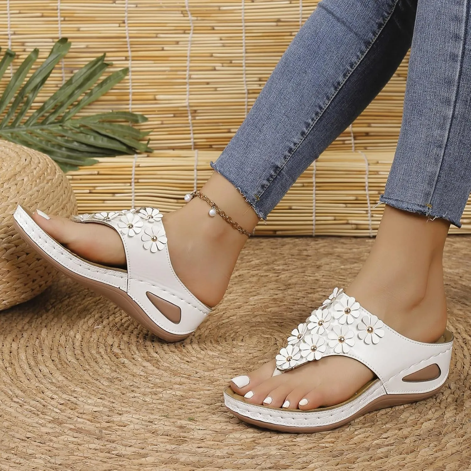 Sandals for Women Women's Arch Support Flip Flops Shower Shoes Comfort Beach Thong Sandals Indoor Outdoor